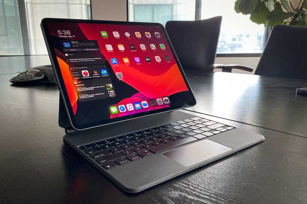 ipad with case and keyboard